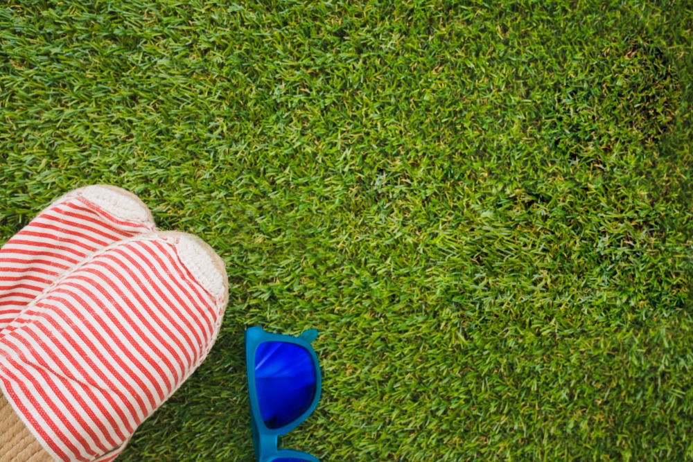 artificial turf odurs